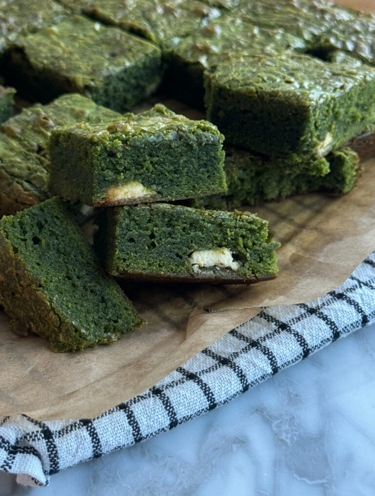 Matcha Brownies (For matcha lovers)