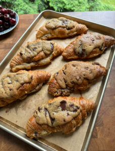 Viral Croissant Cookie (Le Crookie)